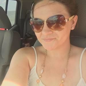 Meet your Posher, Jacqueline